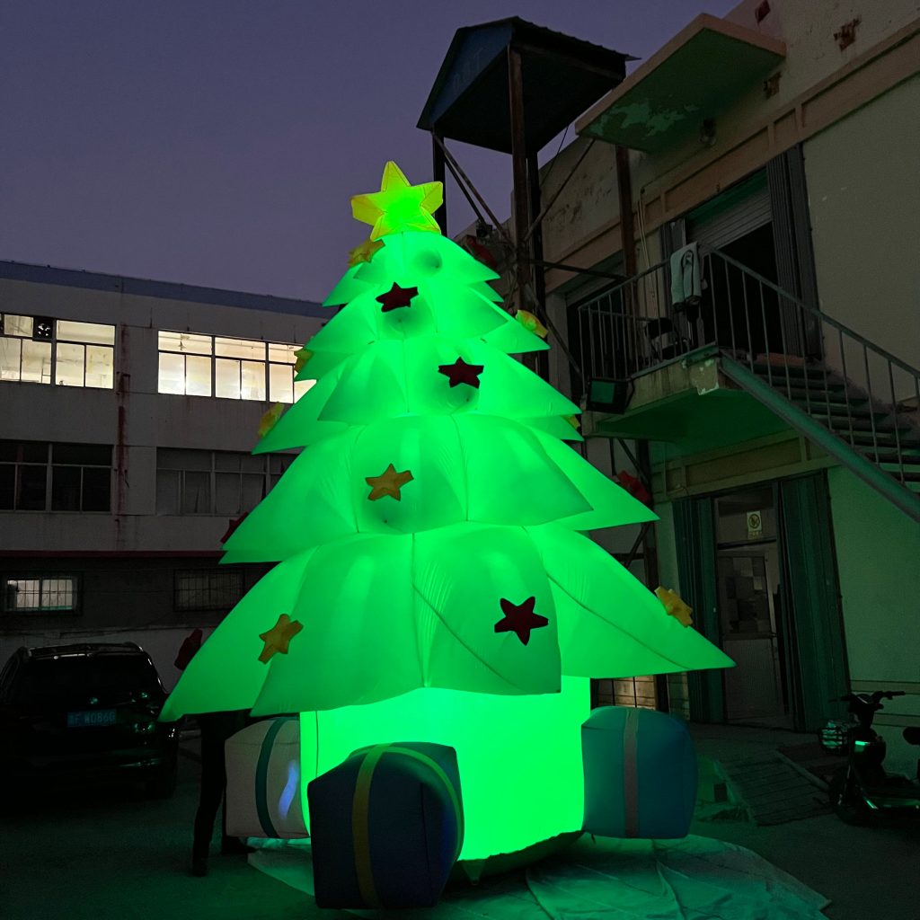 Lighting 8m Giant Inflatable Christmas Tree For Decoration - Aiyate