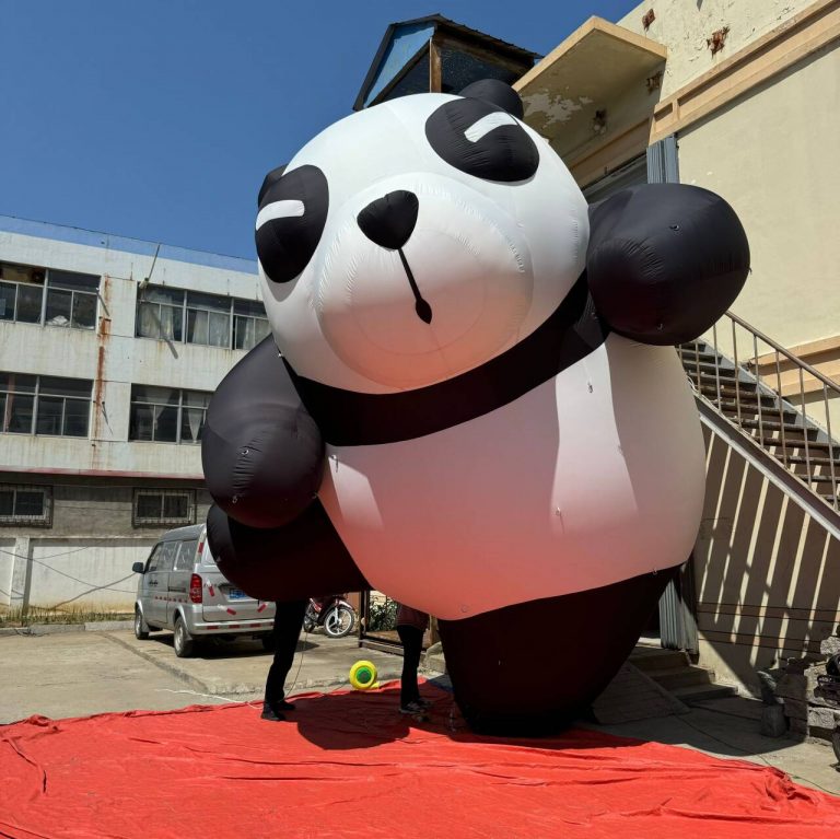 inflatable panda (3)