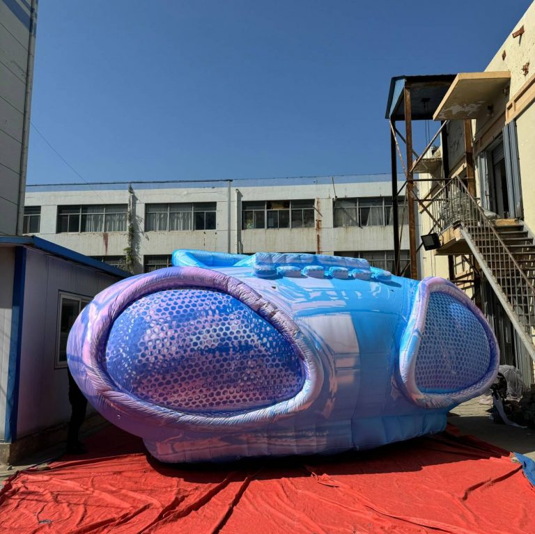 inflatable radio (4)