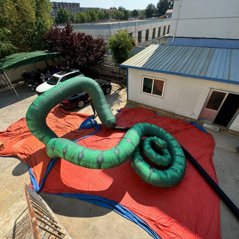 inflatable snake decor (2)