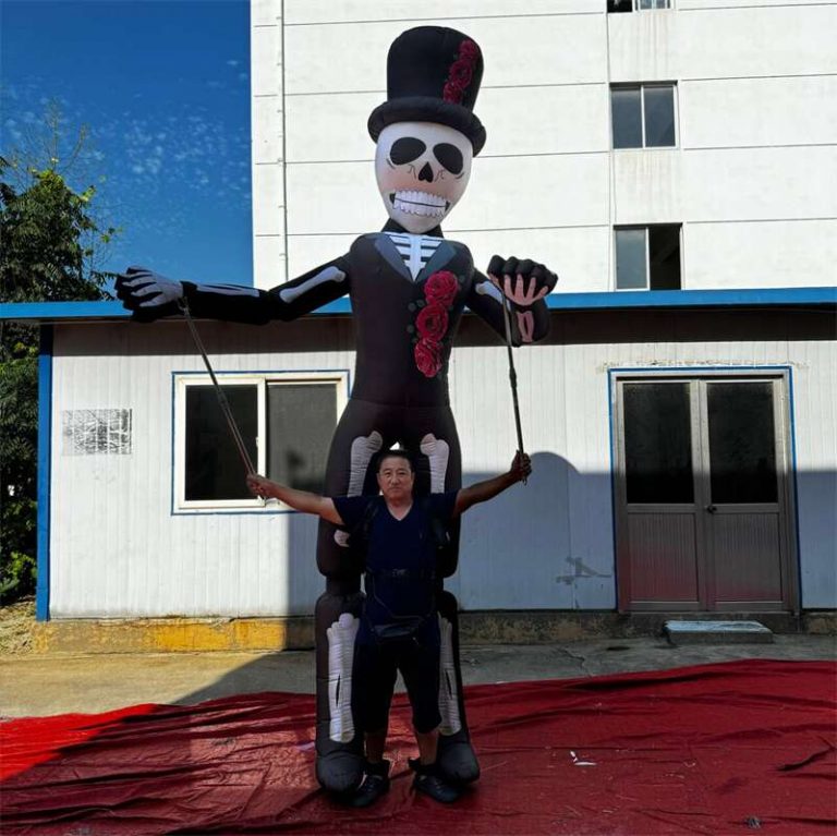 3.5m tall movable inflatable halloween decorations cartoon puppets