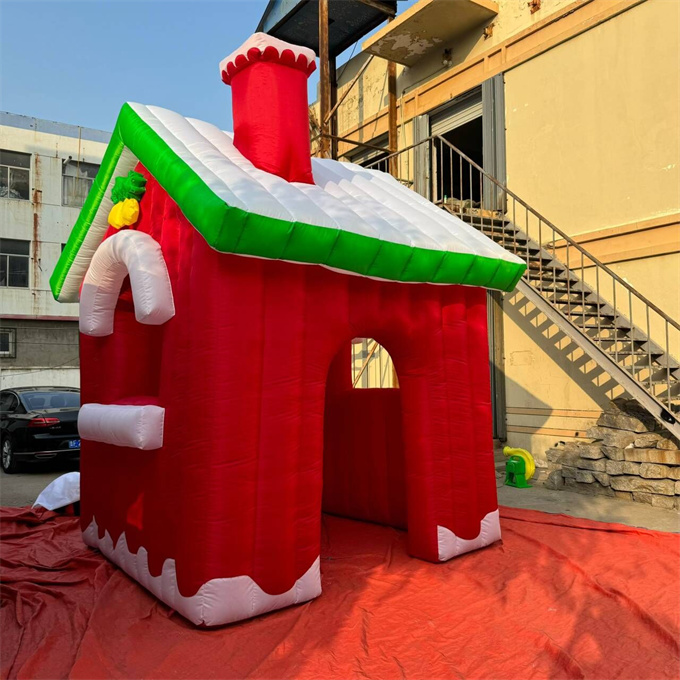 inflatable santa red house (2)