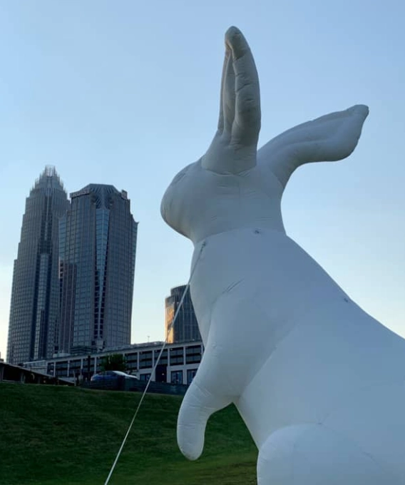 inflatable-easter-bunny-1